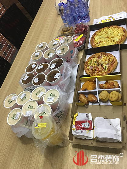 是什么样的装修设计公司能让质料商准备下昼茶的？？？？？？